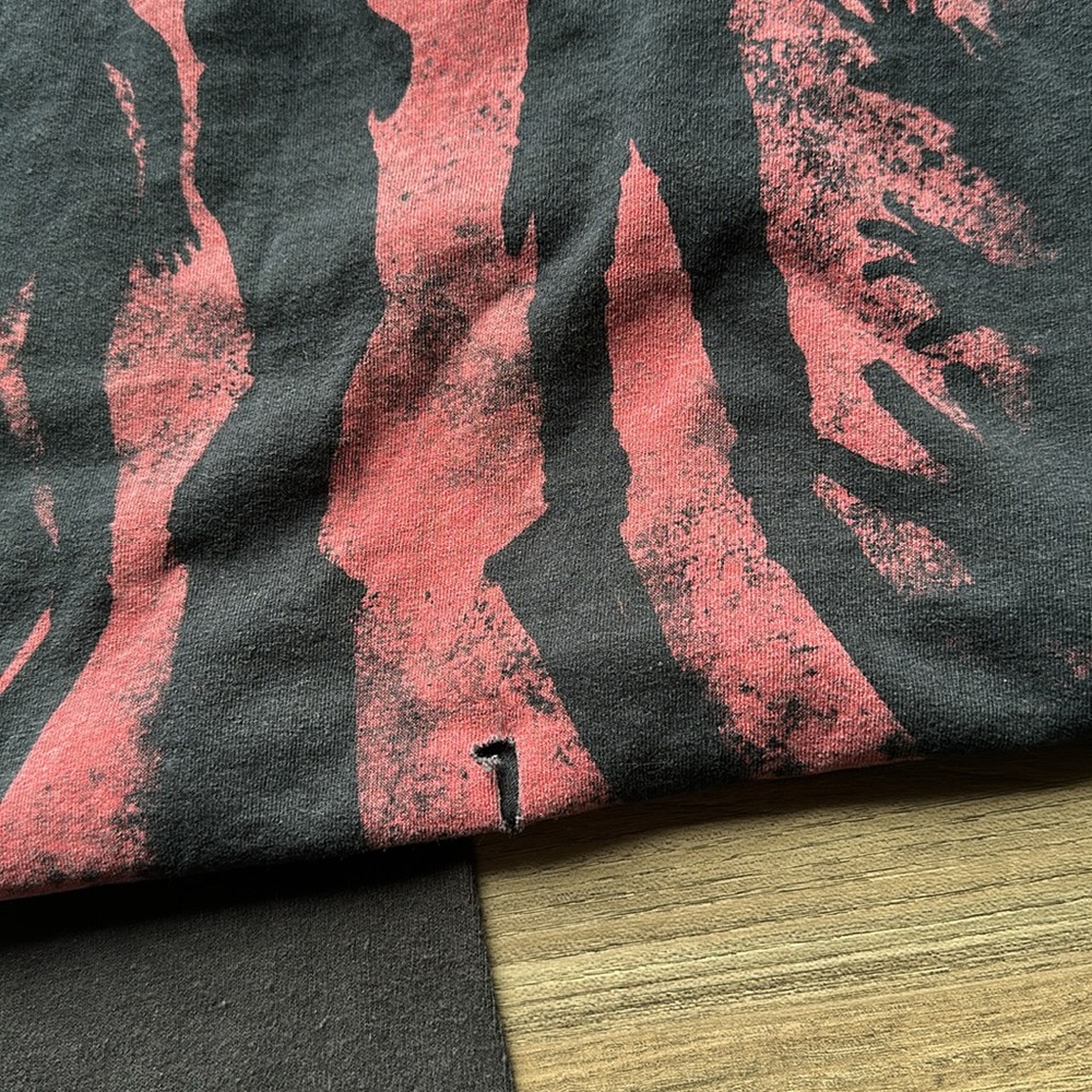 The Walking Dead 4 Tee Bundle - Picture 6 of 9